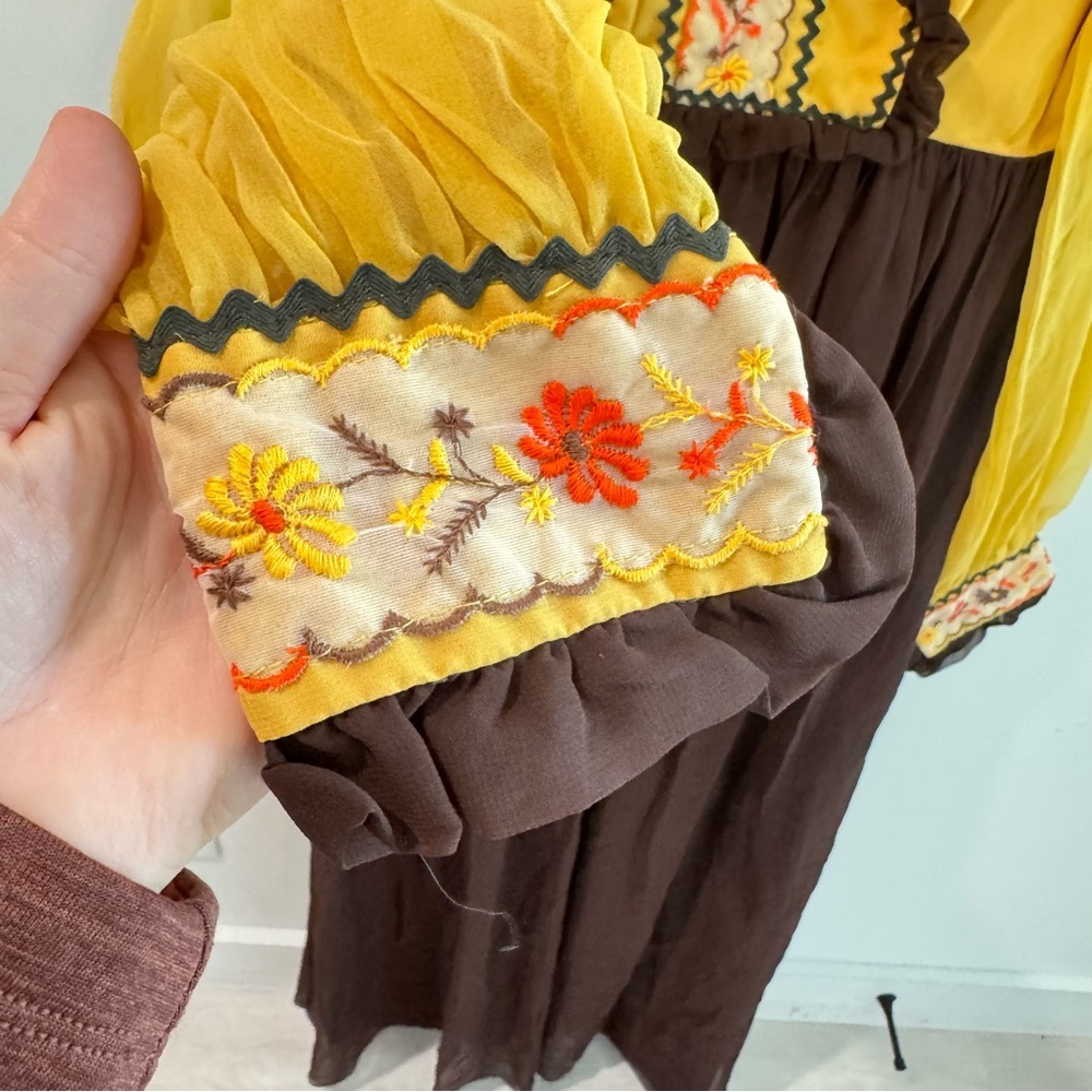 Vintage Late 1960s Early 1970s Embroidered Bohemian Prairie Dress‎ Brown Mustard - Picture 3 of 9